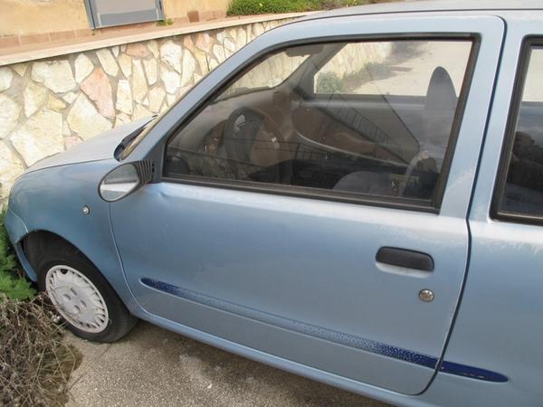 2#3465 Autovettura Fiat 600 in vendita - foto 3