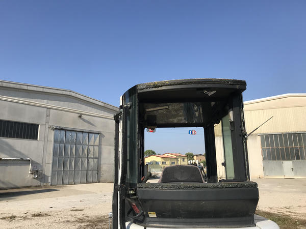 1#3475 Mini escavatore cingolato Takeuchi TB23R in vendita - foto 13
