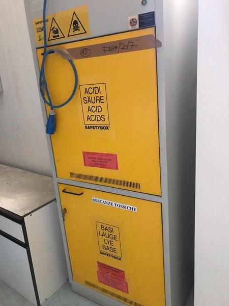 4#3483  Armadi di sicurezza da laboratorio Bicasa in vendita - foto 11