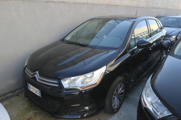 Autocarri in vendita