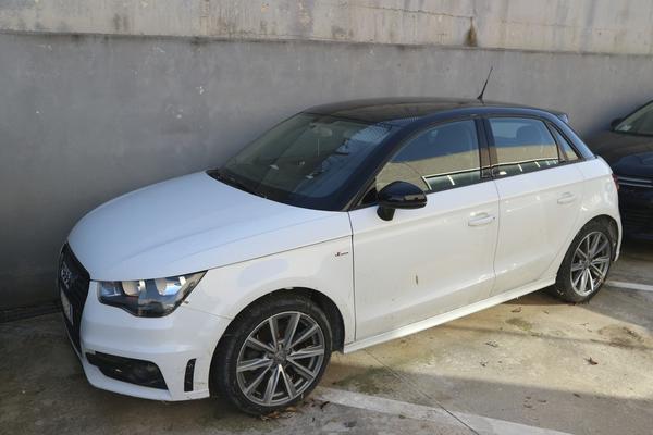 11#3502 Autovettura AUDI A1 in vendita - foto 17