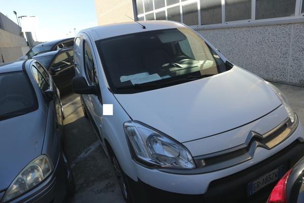 12#3502 Autocarro Citroen Berlingo in vendita - foto 8