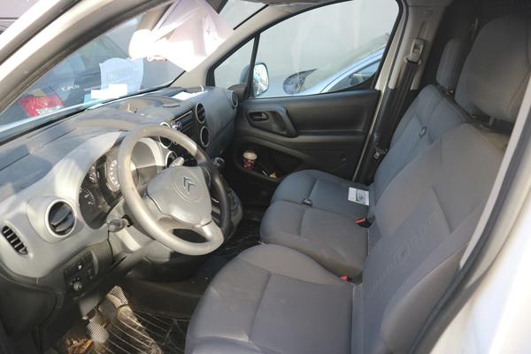 12#3502 Autocarro Citroen Berlingo in vendita - foto 13