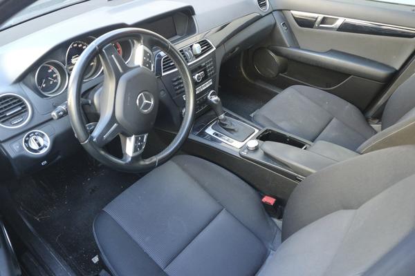16#3502 Autovettura Mercedes C200 in vendita - foto 12