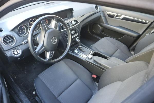 16#3502 Autovettura Mercedes C200 in vendita - foto 16