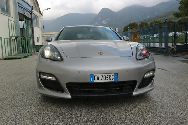 20#3502 Autovettura Porsche Panamera in vendita - foto 3
