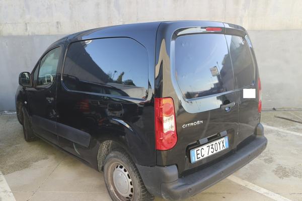 7#3502 Autocarro Citroen Berlingo in vendita - foto 3