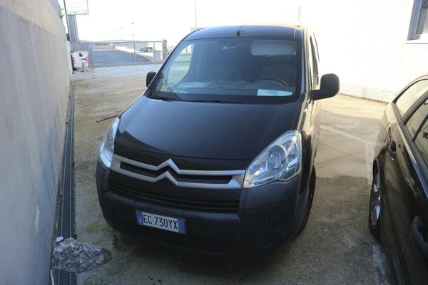 7#3502 Autocarro Citroen Berlingo in vendita - foto 5