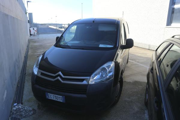 7#3502 Autocarro Citroen Berlingo in vendita - foto 6
