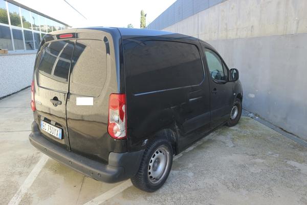 7#3502 Autocarro Citroen Berlingo in vendita - foto 9