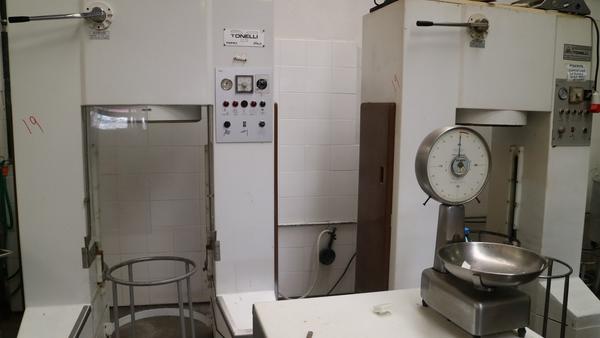 15#3503 Pela mele elettrico in vendita - foto 10