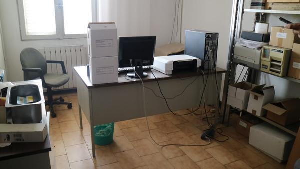 2#3503 Arredi e macchine da ufficio in vendita - foto 17