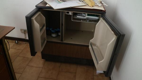 2#3503 Arredi e macchine da ufficio in vendita - foto 27