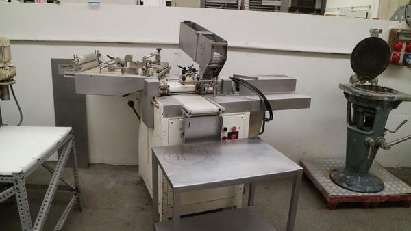 37#3503 Macchina per cannoncini in vendita - foto 1