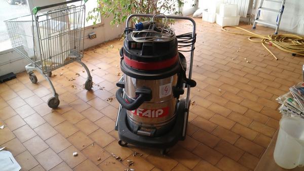 Attrezzature varie in vendita