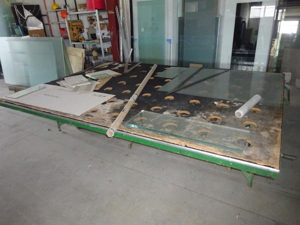 2#3505 Scaffalature e tavoli da lavoro in vendita - foto 5