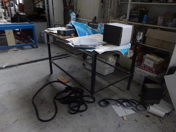 2#3505 Scaffalature e tavoli da lavoro in vendita - foto 23