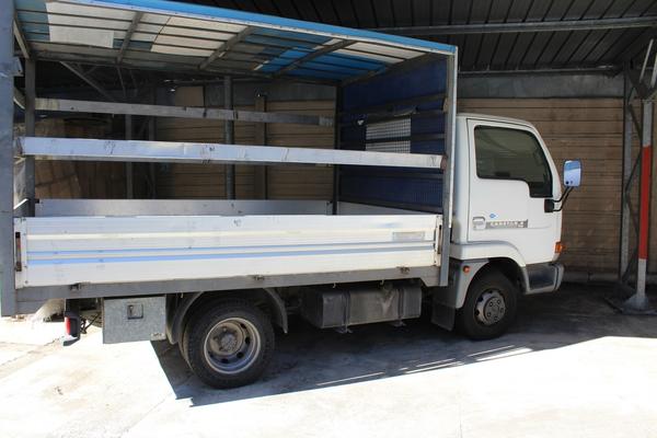 8#3507 Autocarro Nissan Cabstar E110 in vendita - foto 1