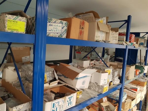 1#3511 Guarnizioni Tecno e elementi serramenti in vendita - foto 15