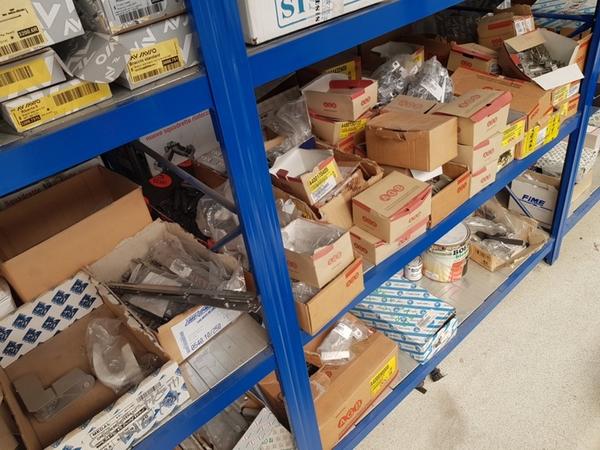 1#3511 Guarnizioni Tecno e elementi serramenti in vendita - foto 16
