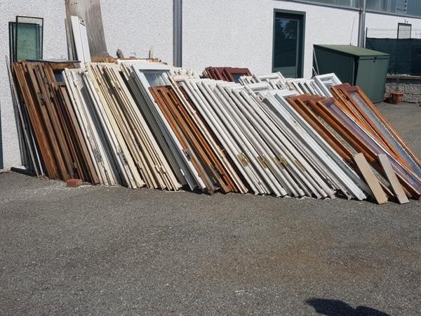 3#3511 Serramenti in legno in vendita - foto 1