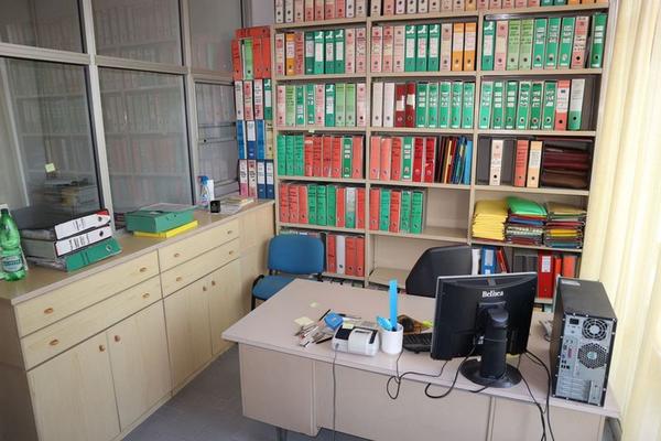 1#3515 Arredamento ufficio e attrezzatura elettronica in vendita - foto 21