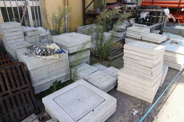 233#3515 Arredo giardino e attrezzatura edile in vendita - foto 42