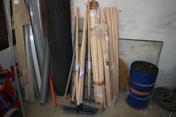72#3515 Scaffalature metalliche e attrezzatura edile in vendita - foto 51