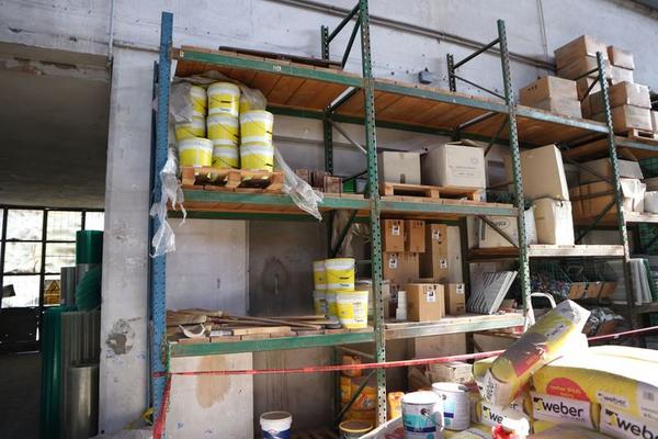 72#3515 Scaffalature metalliche e attrezzatura edile in vendita - foto 67