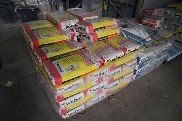72#3515 Scaffalature metalliche e attrezzatura edile in vendita - foto 68