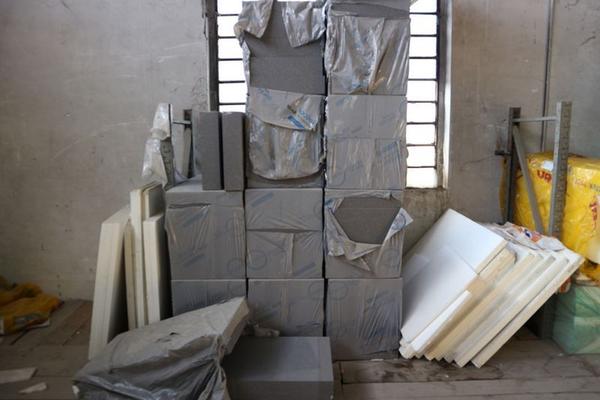 72#3515 Scaffalature metalliche e attrezzatura edile in vendita - foto 75
