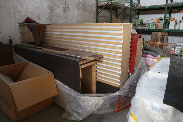 72#3515 Scaffalature metalliche e attrezzatura edile in vendita - foto 80
