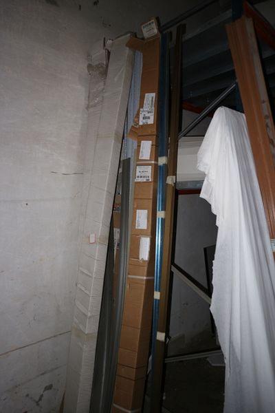 72#3515 Scaffalature metalliche e attrezzatura edile in vendita - foto 89