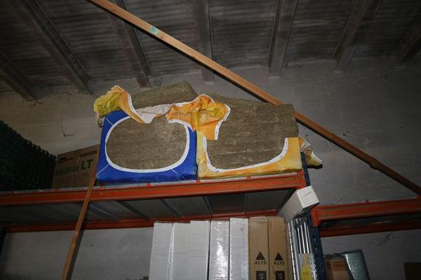 72#3515 Scaffalature metalliche e attrezzatura edile in vendita - foto 94
