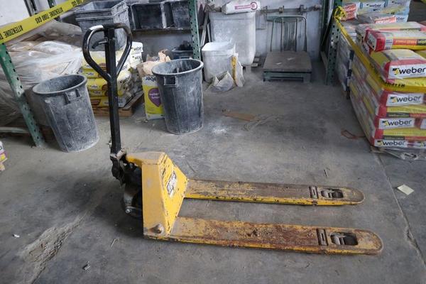 72#3515 Scaffalature metalliche e attrezzatura edile in vendita - foto 118