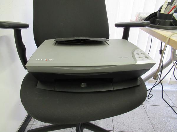 1#3516 Arredi e attrezzature per ufficio in vendita - foto 3