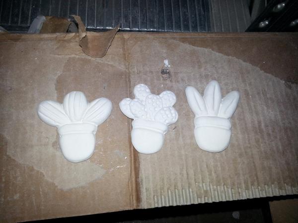 6#3522 Oggettistica di terracotta in pasta bianca in vendita - foto 2