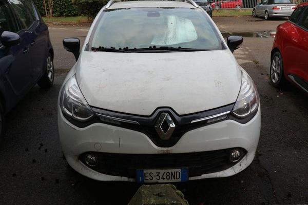 3#3523 Automobile Renault Clio Sporter in vendita - foto 12