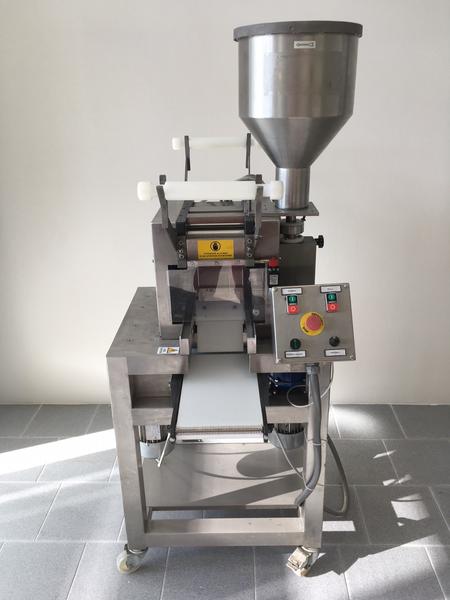 1#3536 Macchina Dominioni per produzione della pasta in vendita - foto 1