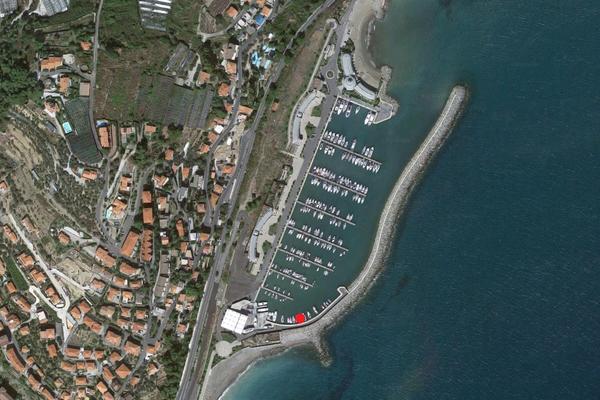 Trasporti in vendita