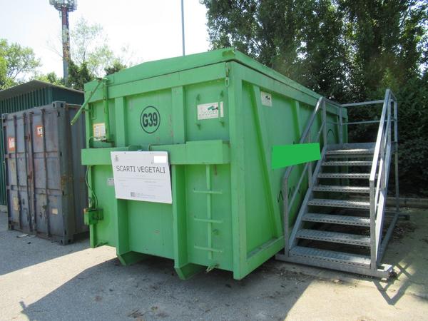 Riciclaggio plastica in vendita