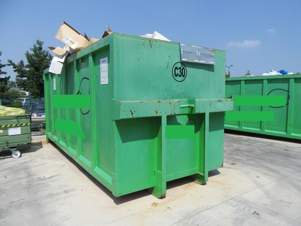 Riciclaggio plastica in vendita