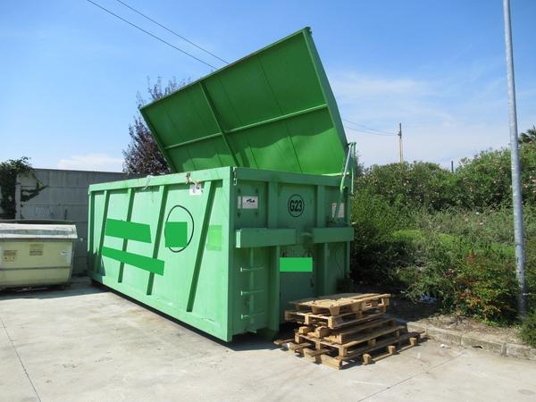 Riciclaggio plastica in vendita