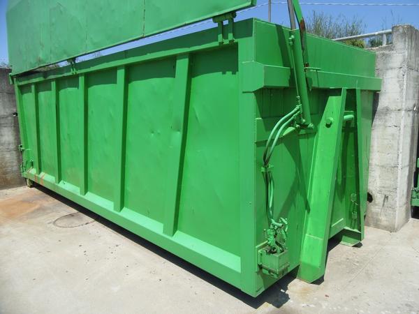 Riciclaggio plastica in vendita