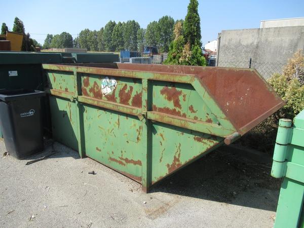 Riciclaggio plastica in vendita
