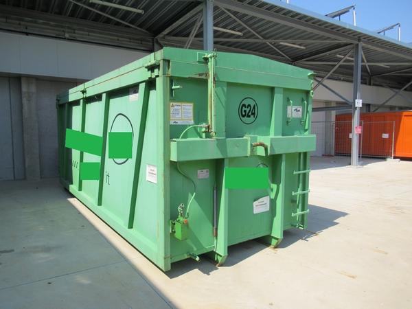 Riciclaggio plastica in vendita