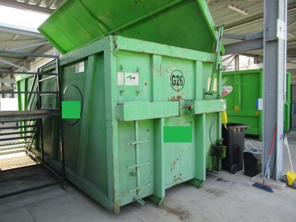 Riciclaggio plastica in vendita