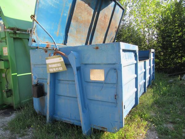 Riciclaggio plastica in vendita