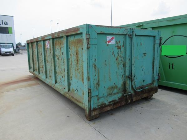 Riciclaggio plastica in vendita