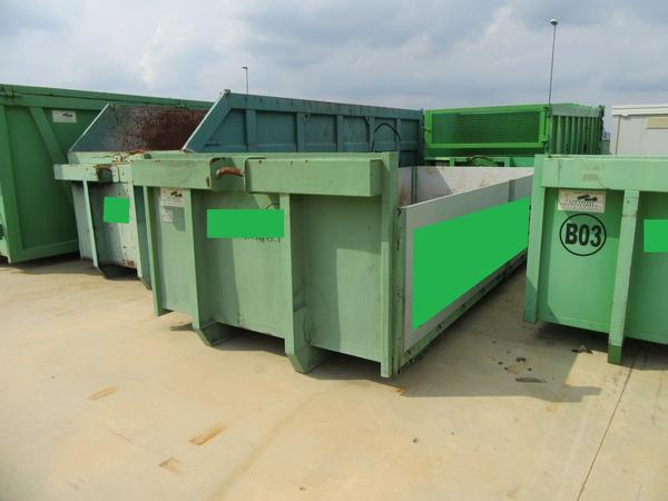 Riciclaggio plastica in vendita